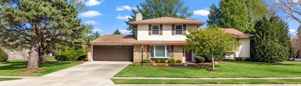 829 Mcintosh Drive, Apple Valley, MN 55124