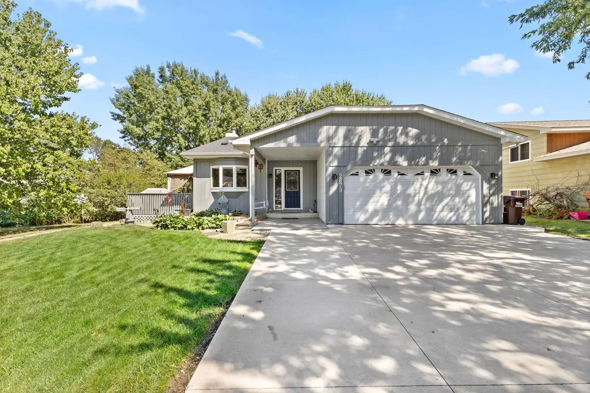 2679 Guthrie Avenue N, Oakdale, MN 55128 - #1