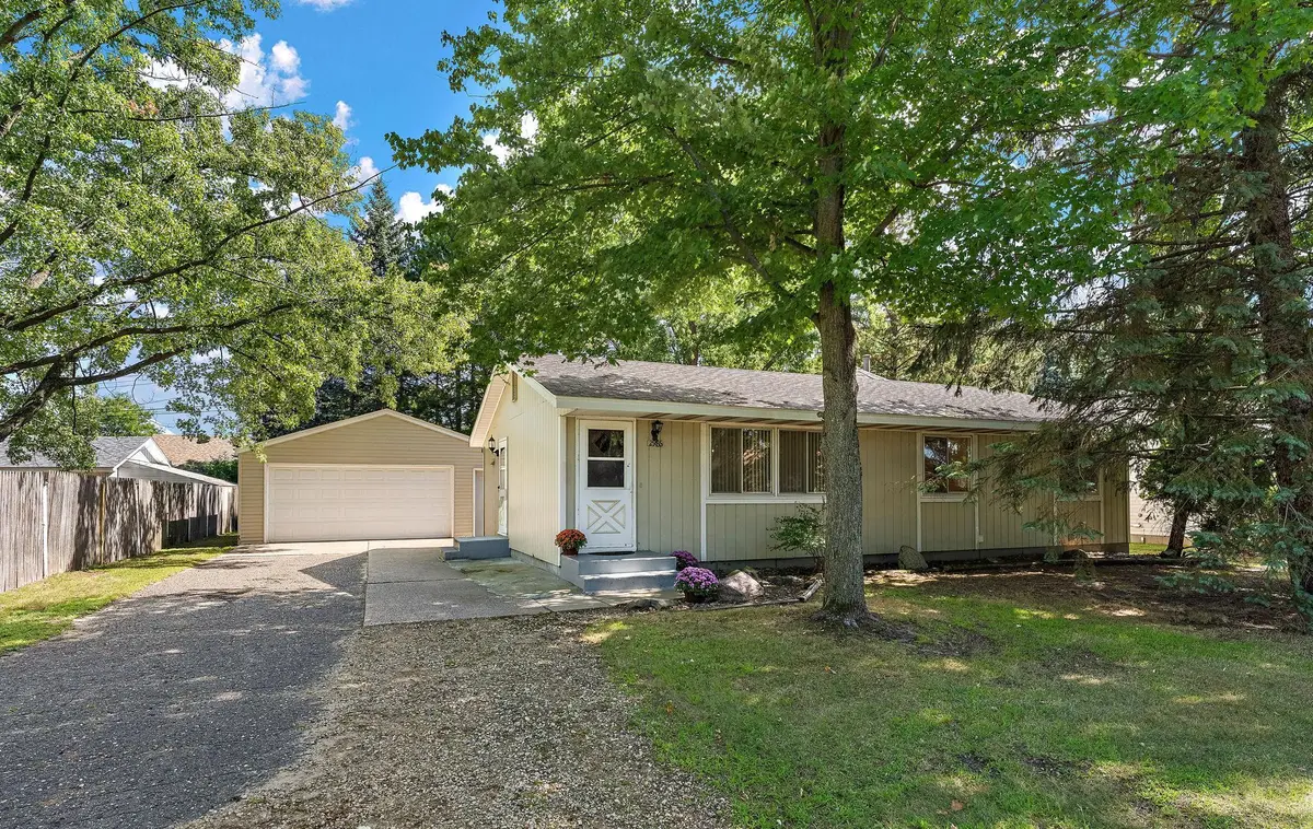 2986 Woodbridge Street, Roseville, MN 55113 - #1