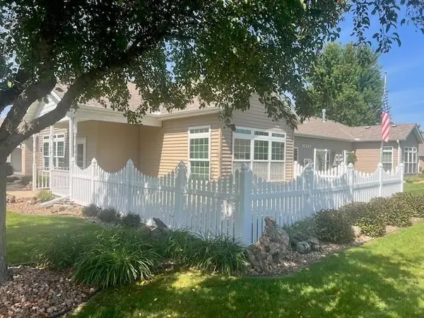 1905 Burr Oak Drive #B, Austin, MN 55912