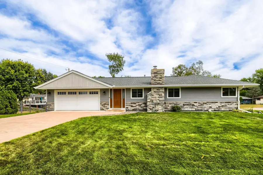 227 Dawn Avenue, Shoreview, MN 55126 - #2