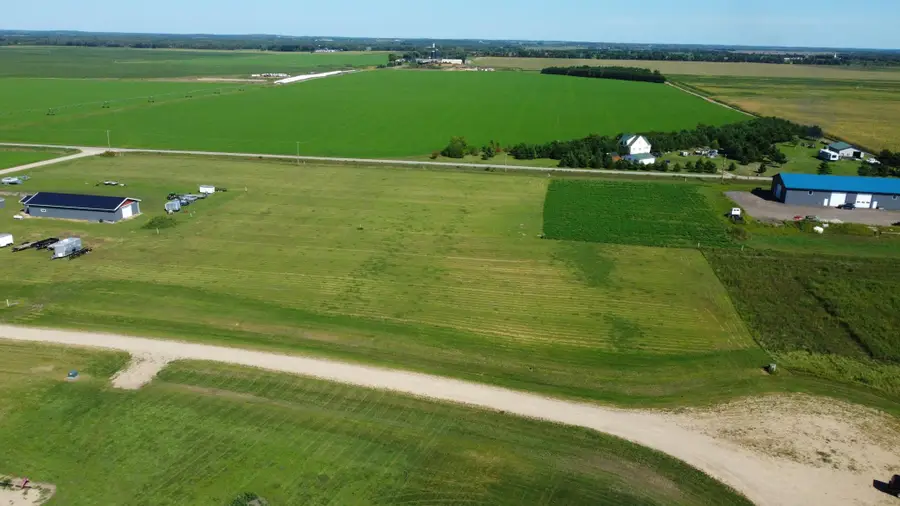 140 Bonnies Ln, Ottertail, MN 56571 - #3