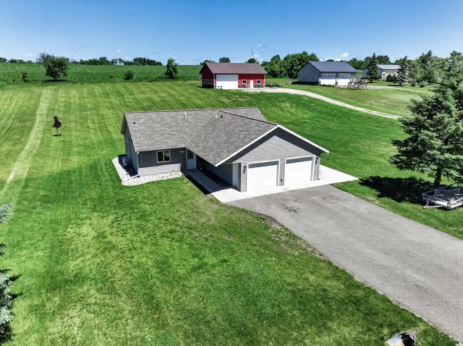1378 W Latoka Drive Sw, Alexandria, MN 56308 - #2