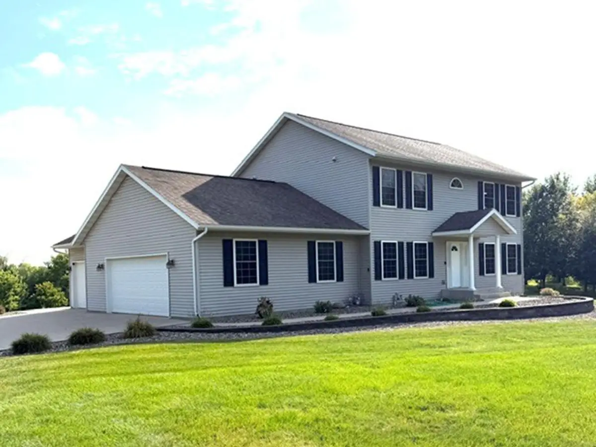 1617 9th Street W, Albert Lea, MN 56007 - #1
