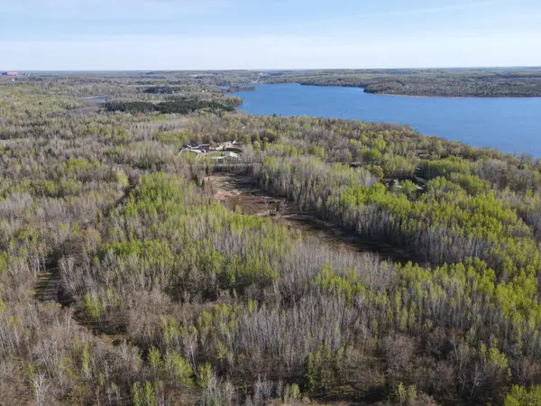 101 Baich Drive, Coleraine, MN 55722