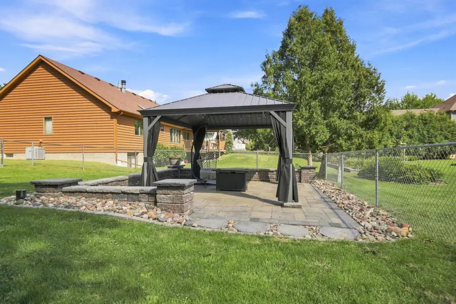 625 16th Street Sw, Owatonna, MN 55060 - #2