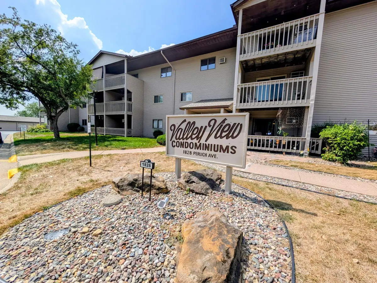 1828 Perlich Avenue #1B, Red Wing, MN 55066 - #1
