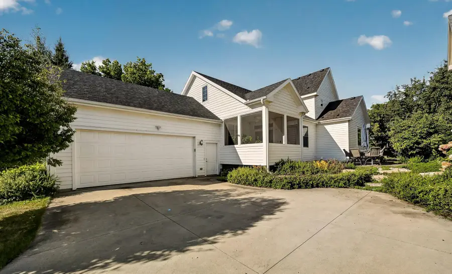 1210 Grey Fox Avenue Sw, Rochester, MN 55902 - #2