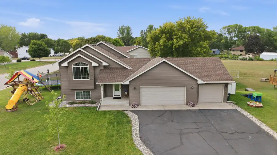 443 Cedarwood Court, Waite Park, MN 56387 - #2