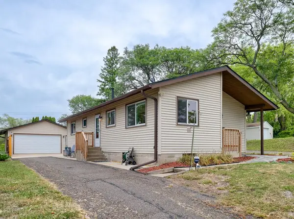 513 Arlington Avenue E, Saint Paul, MN 55130