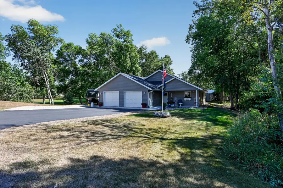 2006 Woodland Park Drive Ne, Alexandria, MN 56308 - #2