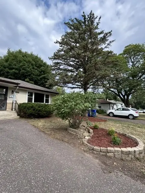 1527 Winchell Street, Saint Paul, MN 55106