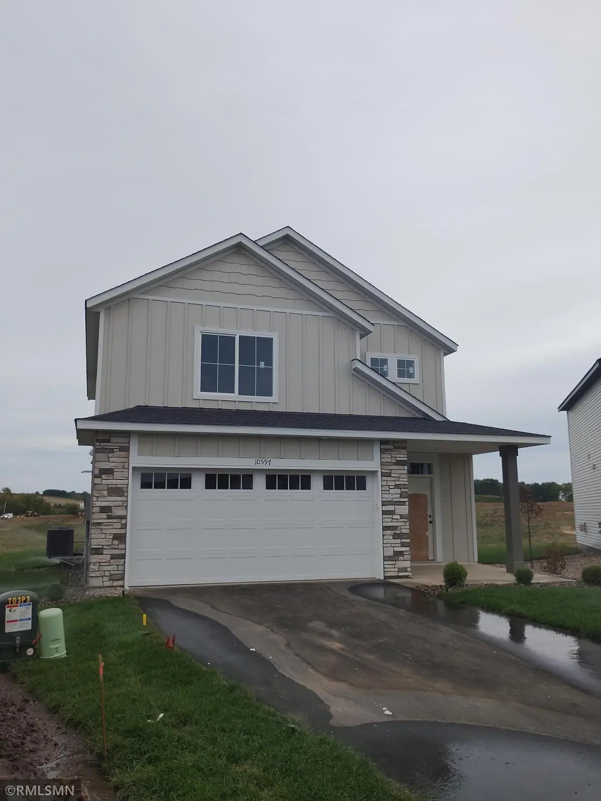 10597 Goodview Avenue S, Cottage Grove, MN 55016 - #1
