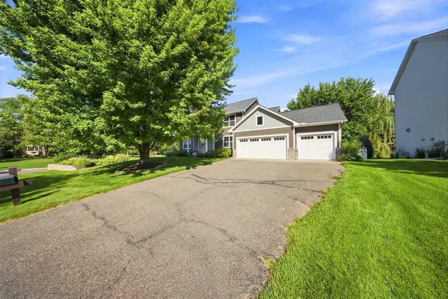 5294 Marquess Trail N, Lake Elmo, MN 55042 - #3