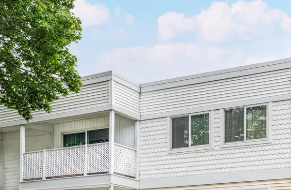 132 Demont Avenue E #326, Little Canada, MN 55117