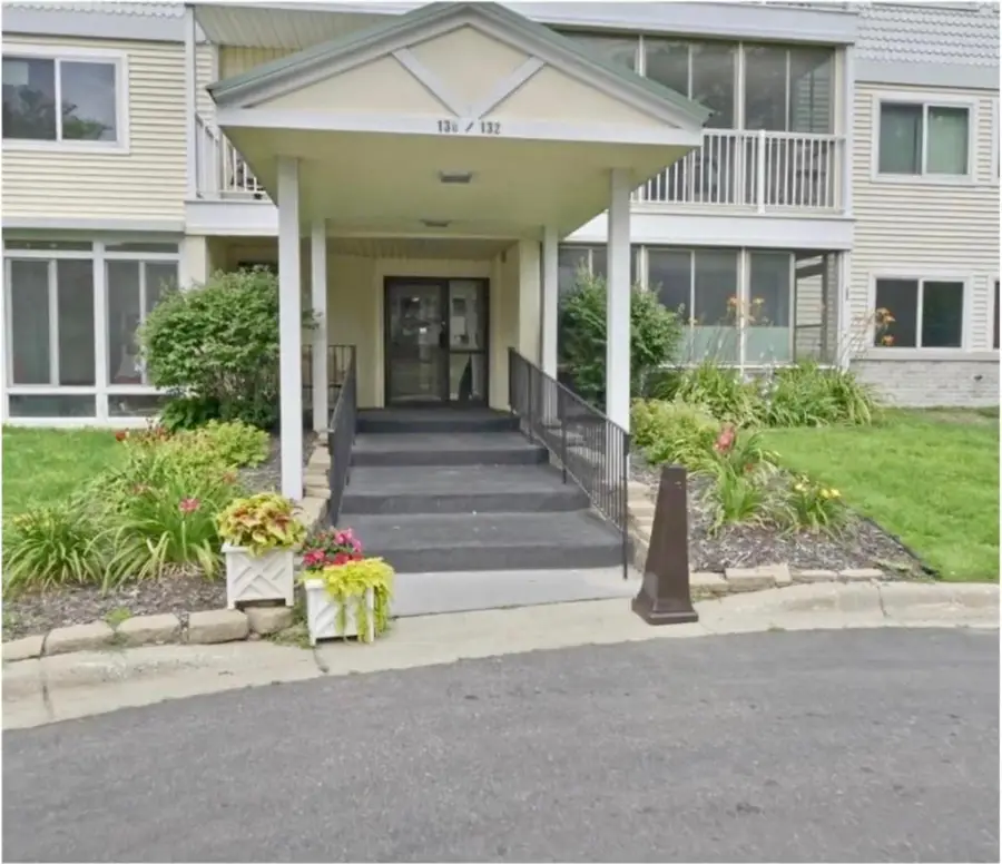 132 Demont Avenue E #326, Little Canada, MN 55117 - #2