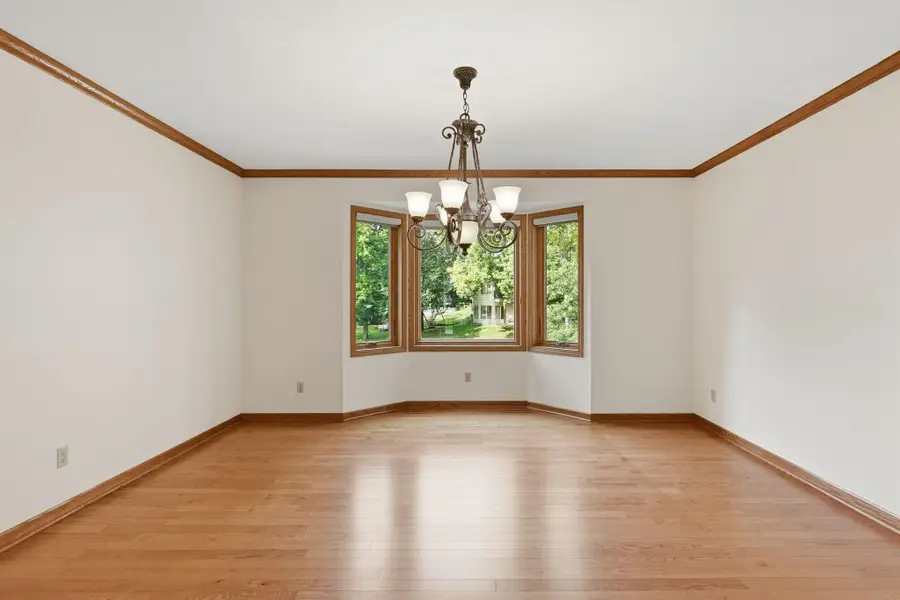 1316 Summit Oaks Drive, Burnsville, MN 55337 - #2