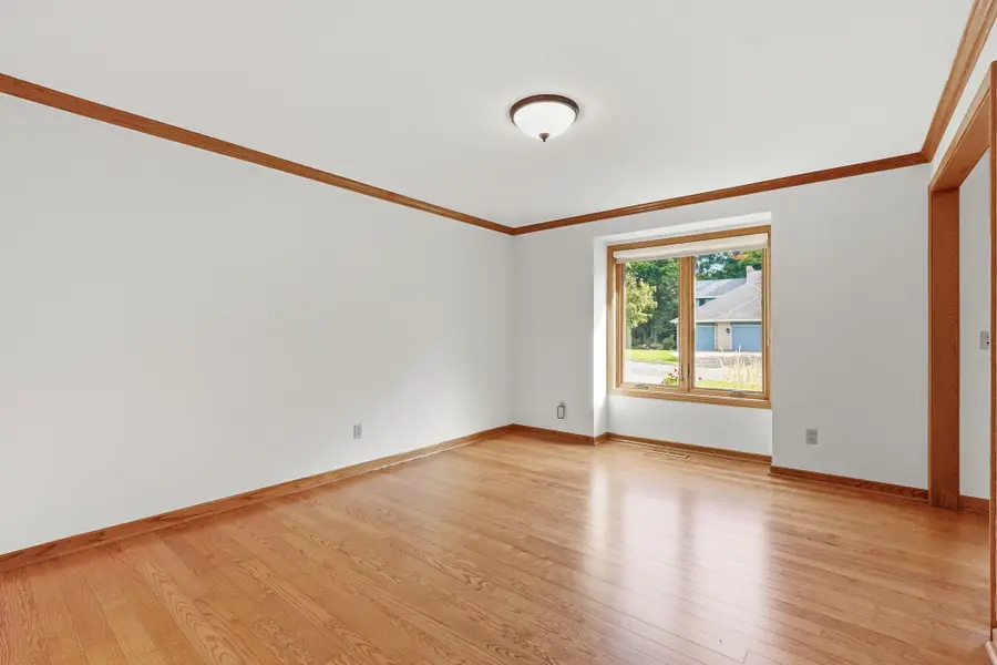 1316 Summit Oaks Drive, Burnsville, MN 55337 - #3