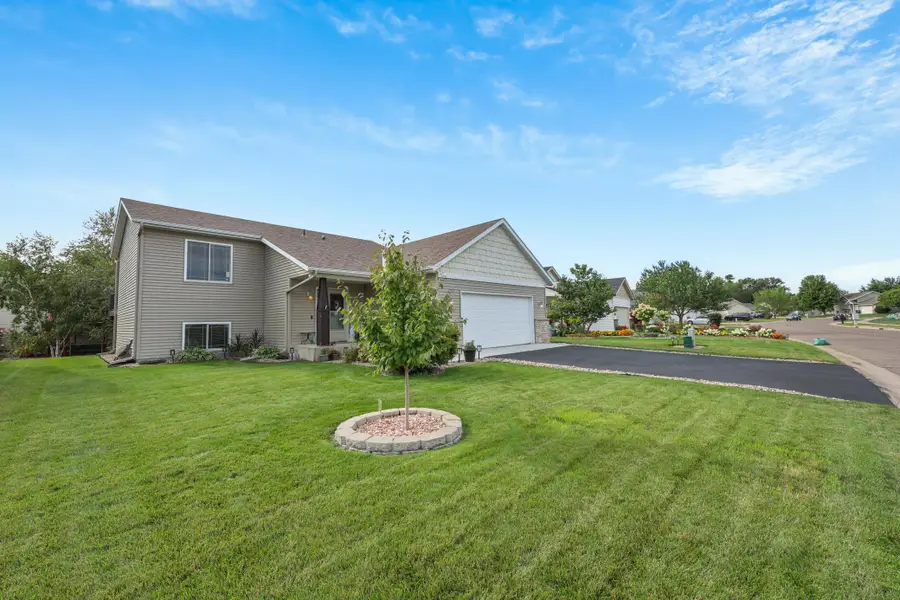 2550 43rd Avenue S, Saint Cloud, MN 56301 - #2