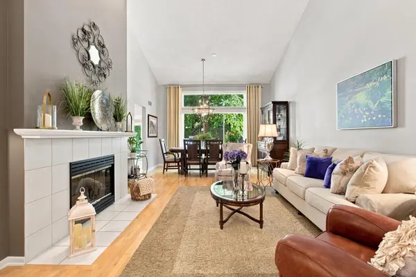 6287 Sequoia Circle, Eden Prairie, MN 55346