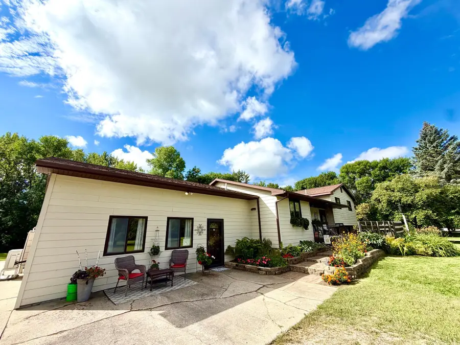 40624 Highway 11, Roseau, MN 56751 - #2