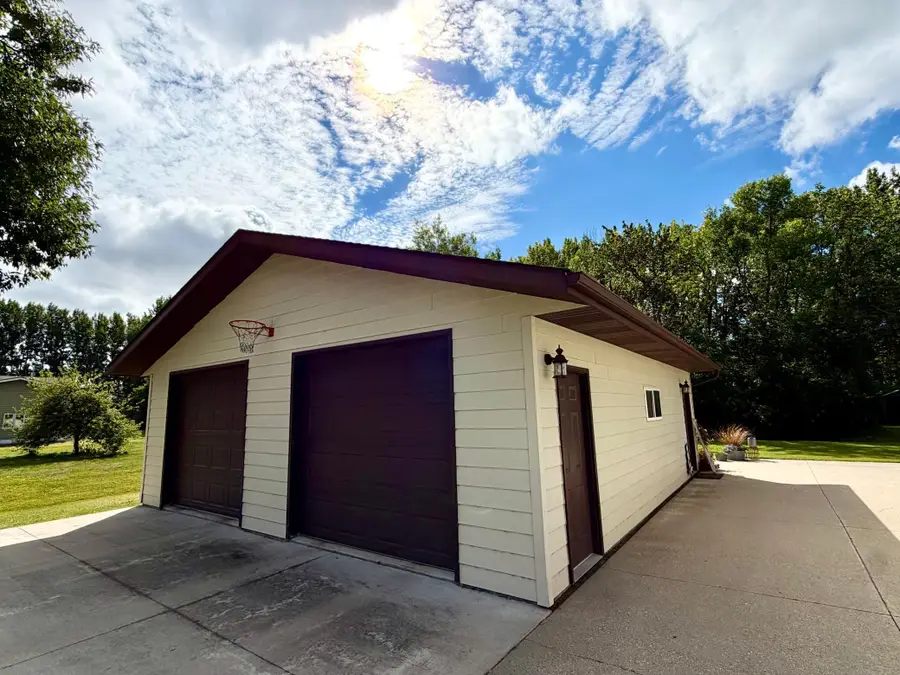 40624 Highway 11, Roseau, MN 56751 - #3