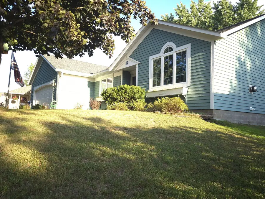 906 21st Street Se, Saint Cloud, MN 56304 - #3