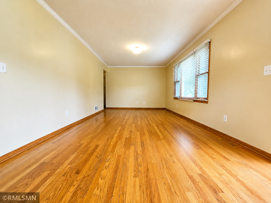 1066 Beatrice Street, Eagan, MN 55065 - #3