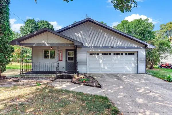 347 Spruce Drive E, Annandale, MN 55302