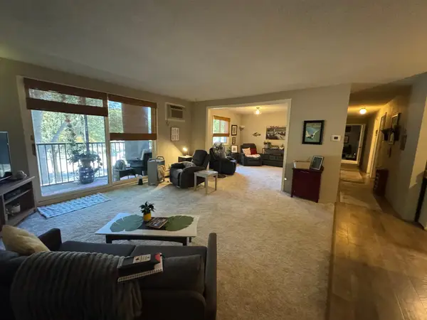 1340 9th Avenue S #202, Saint Cloud, MN 56301