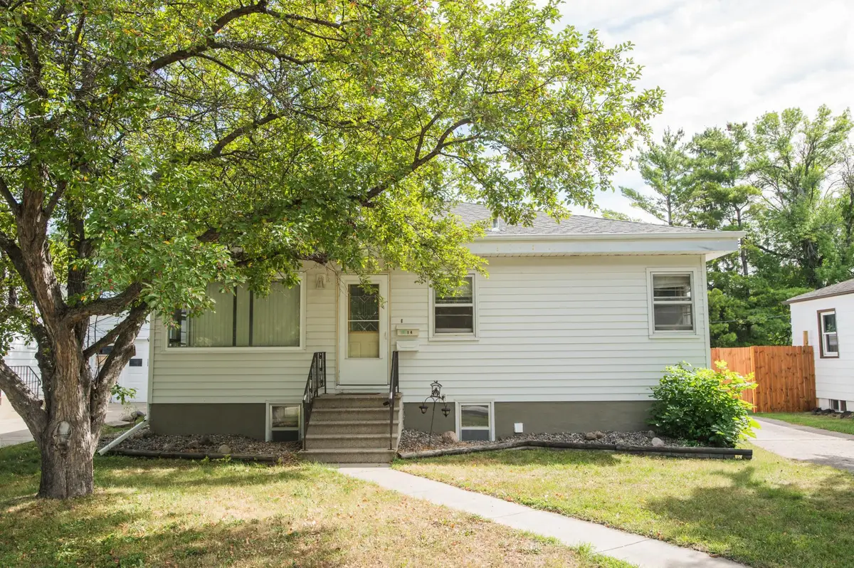 614 16th Street N, Moorhead, MN 56560 - #1