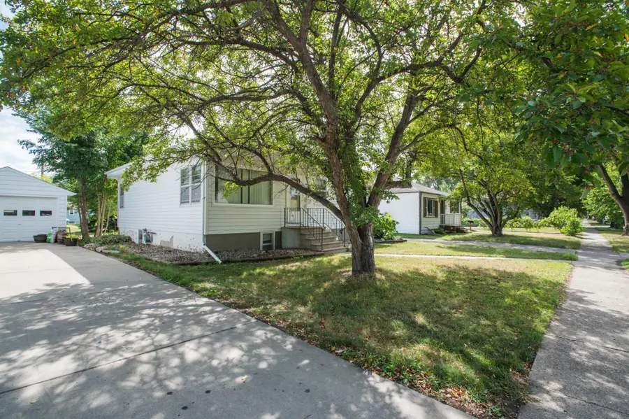 614 16th Street N, Moorhead, MN 56560 - #2