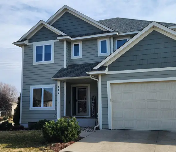 712 Heritage Trail Ne, New Prague, MN 56071
