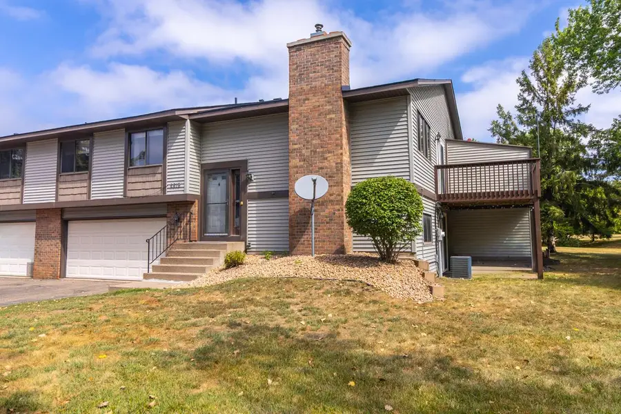 2819 Wimbledon Ridge, Woodbury, MN 55125 - #2