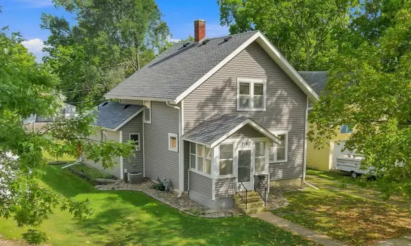 719 5th Avenue Nw, Faribault, MN 55021
