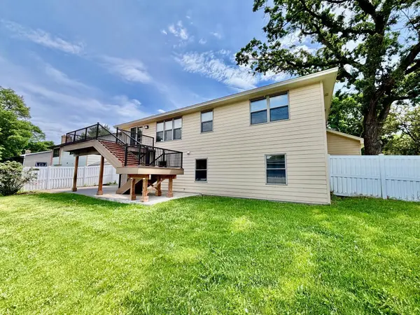 3883 97th Lane Ne, Blaine, MN 55014