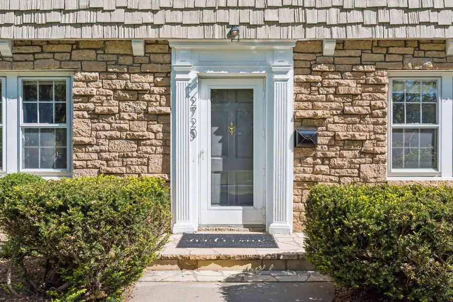 2720 Sunset Boulevard, Minneapolis, MN 55416 - #2