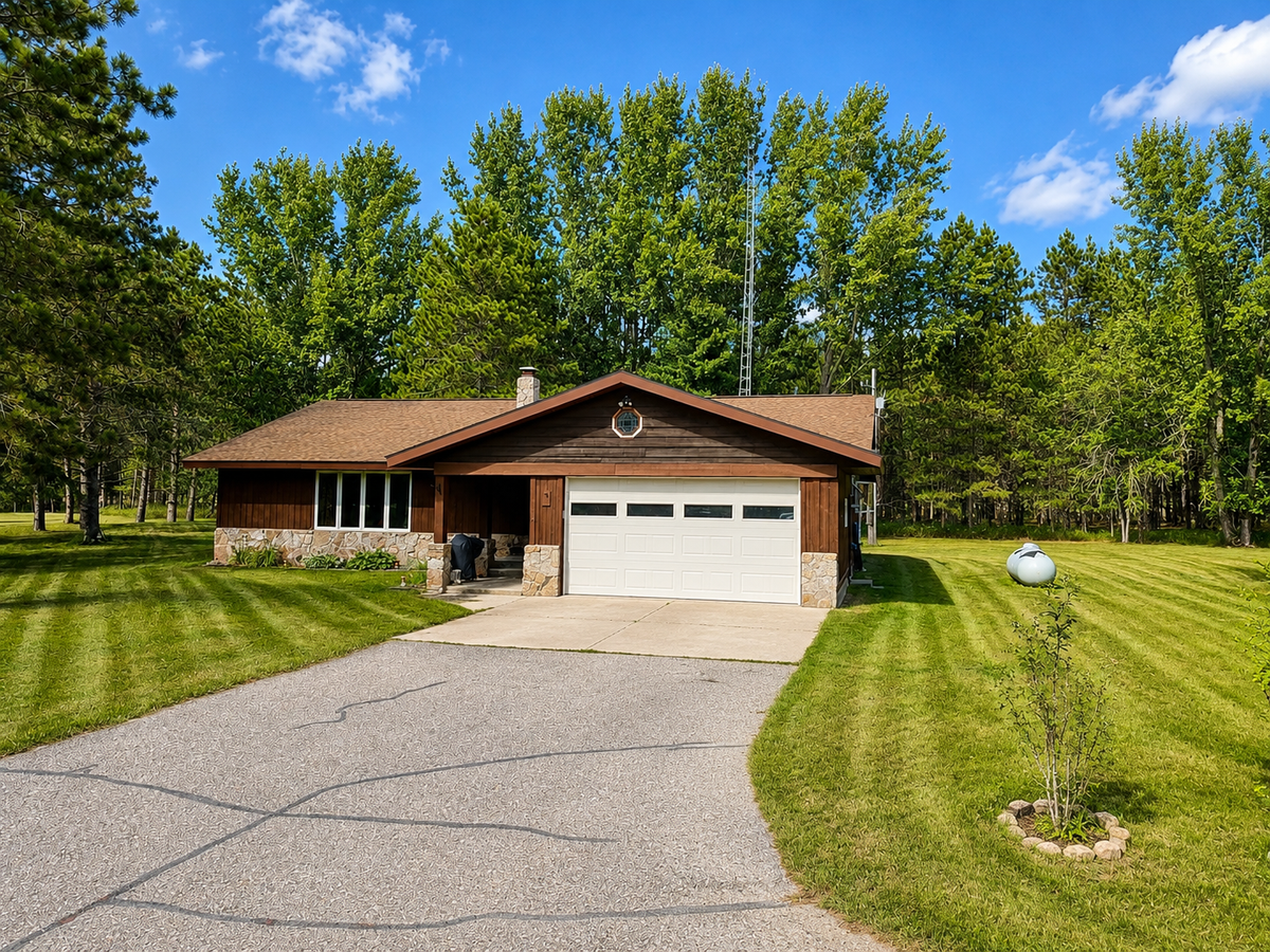 55203 State Highway 11, Warroad, MN 56763 - #1
