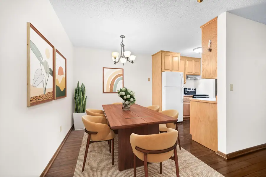 2800 Hillsboro Avenue N #214, New Hope, MN 55427 - #3