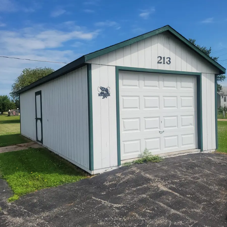 213 4th Street Sw, Kent, MN 56553 - #3
