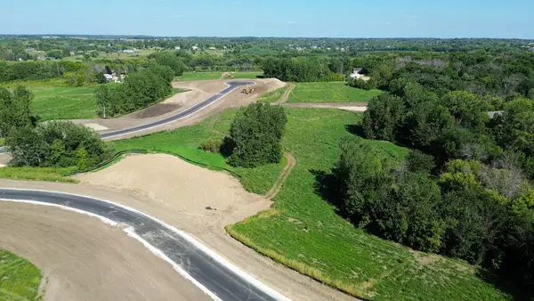 L7 B1 Cardinal Pass, Prior Lake, MN 55372