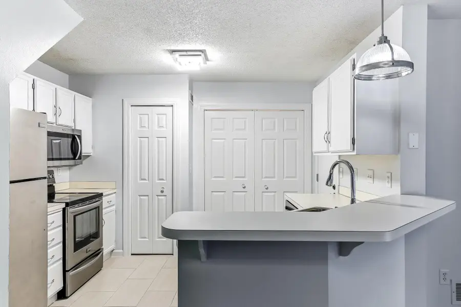 1775 Donegal Drive #2, Woodbury, MN 55125 - #3