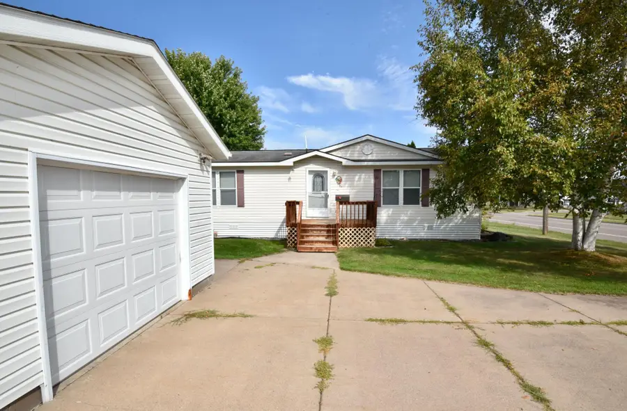 708 1st Street E, Milaca, MN 56353 - #2