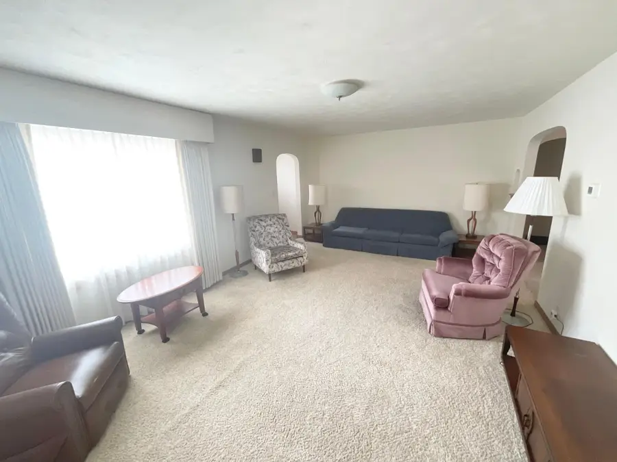 604 13th Avenue Sw, Austin, MN 55912 - #3