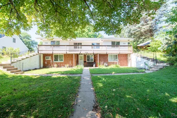 706 N 8th Street, Saint Peter, MN 56082