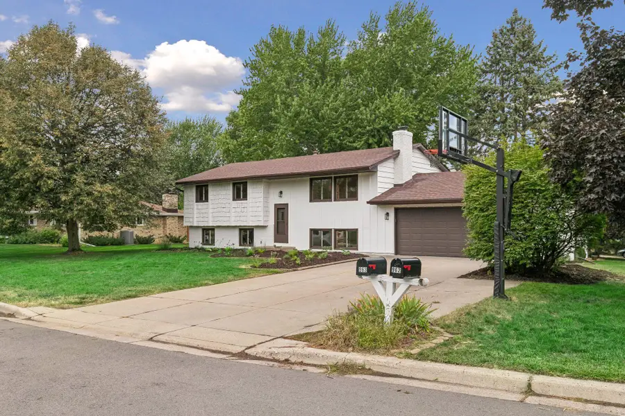 963 Marnie Street S, Maplewood, MN 55119 - #3