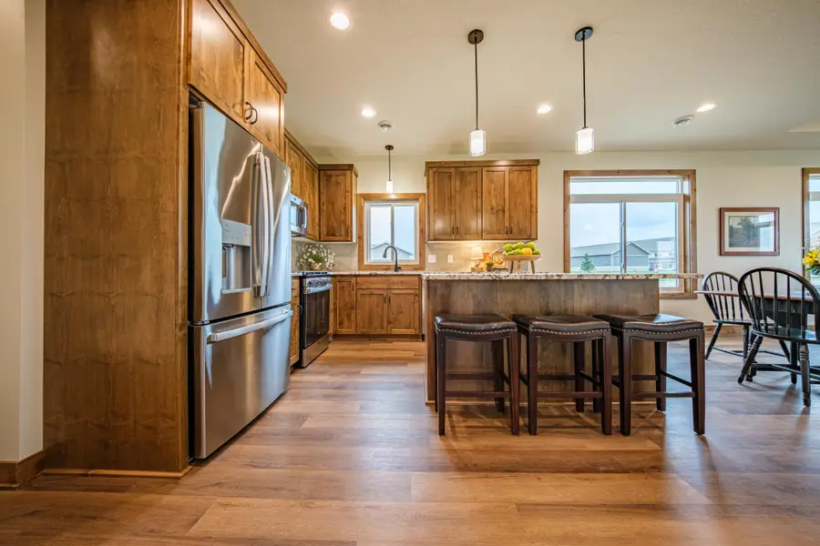 1344 Bradford Street Se, Hutchinson, MN 55350 - #3