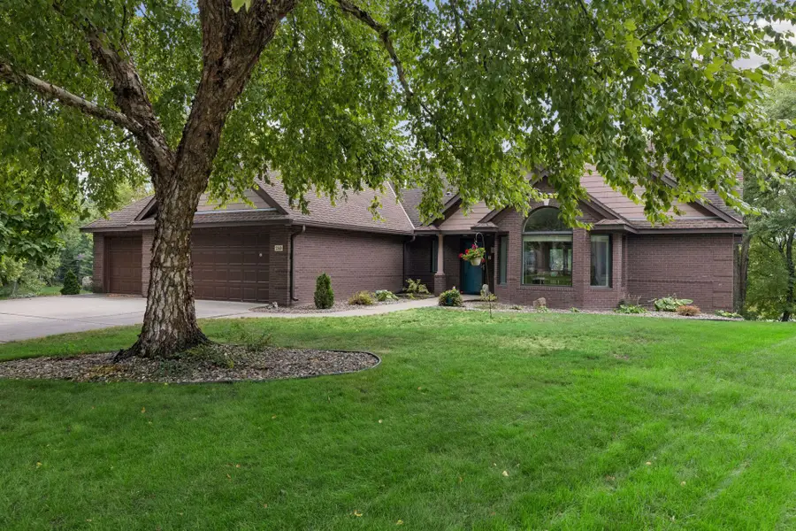 2349 16th Terrace Nw, New Brighton, MN 55112 - #2