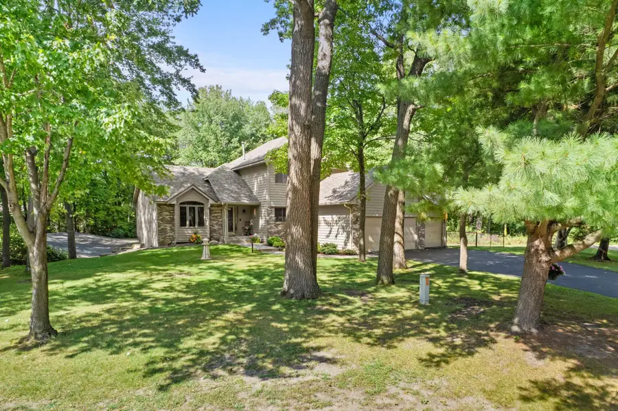 2733 158th Avenue Ne, Ham Lake, MN 55304 - #3