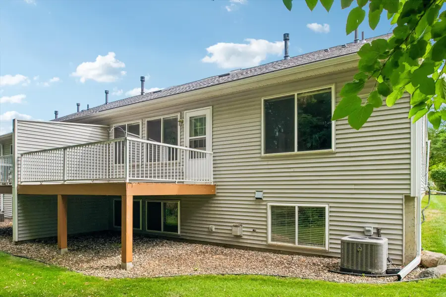 13048 Falcons Way, Savage, MN 55378 - #3